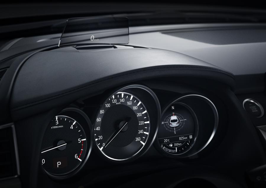 Панель приборов Mazda6 Sedan 2016 года  (фото 29 из 46)